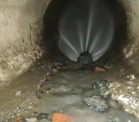 阿拉山口市政管道清淤